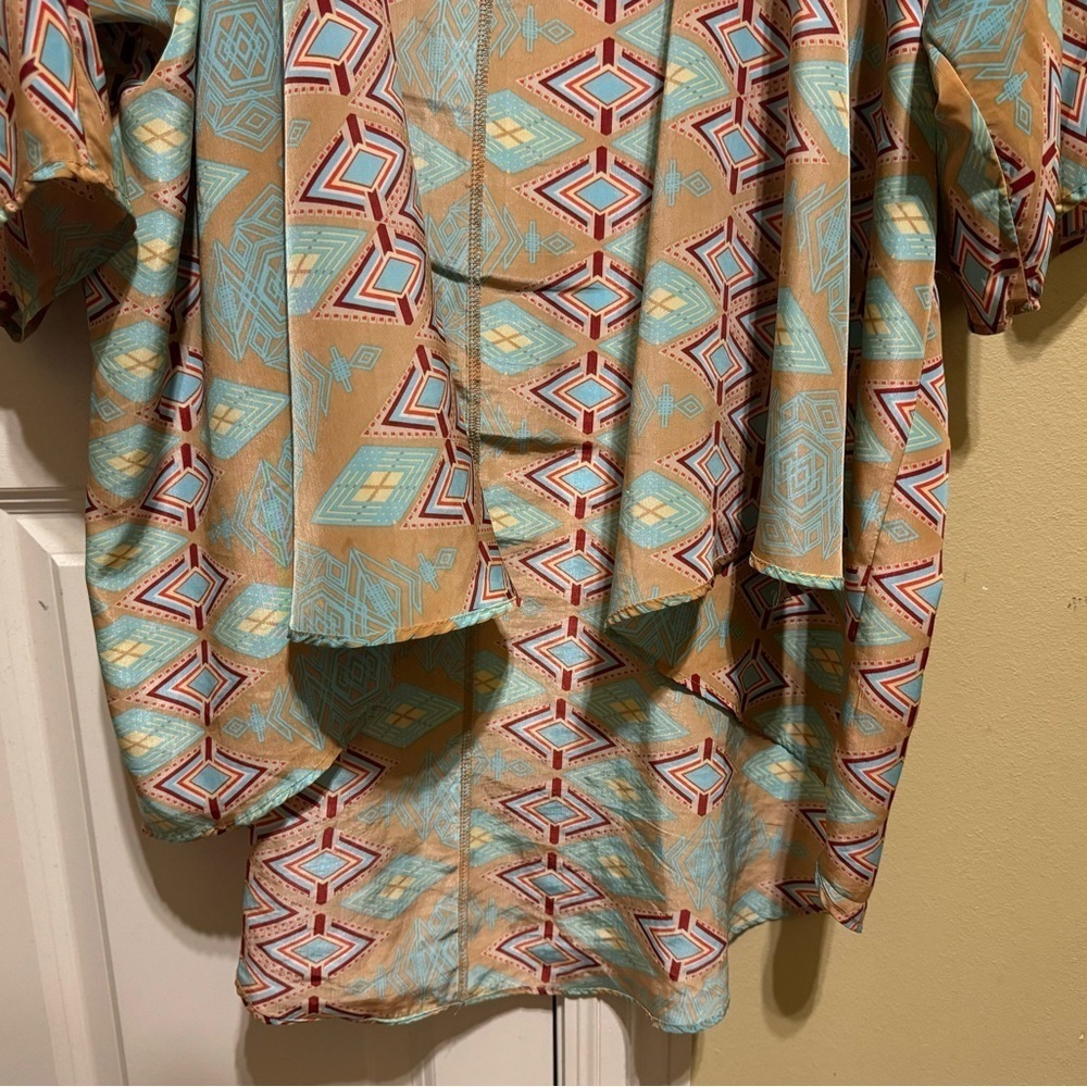 LuLaRoe Kimono Cardigan Open Front Lindsay Silky Feel Sz L - Picture 3 of 10